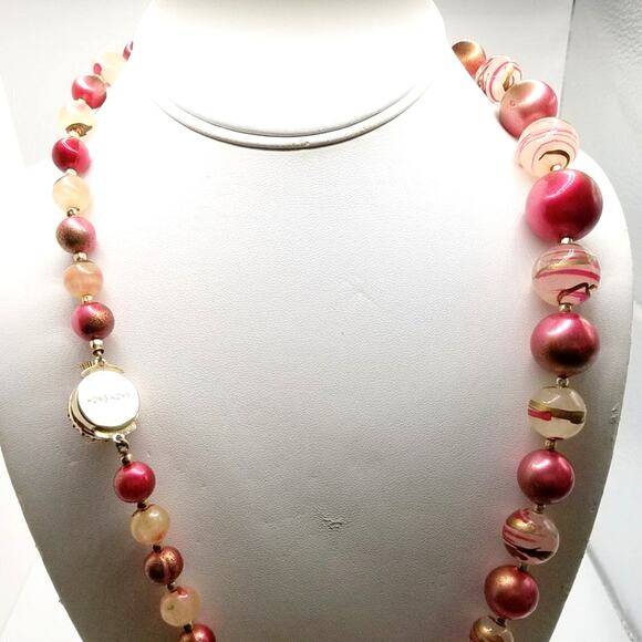 Vintage Hong Kong Beaded Necklace Red White Gold 1950s 1960s Lucite Beads 24" - Picture 5 of 6